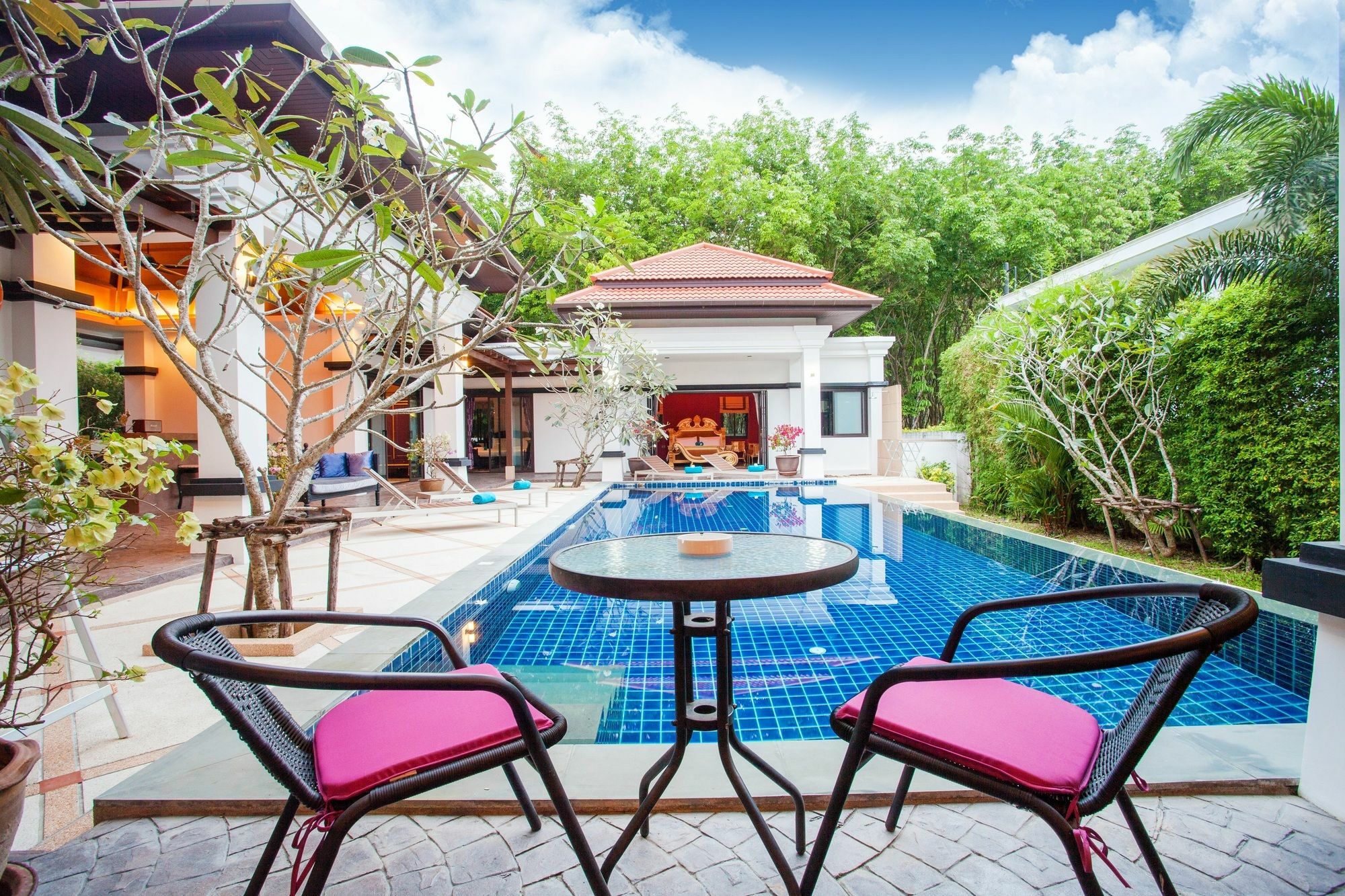 Jewels Villas Phuket Praia de Surin Exterior foto