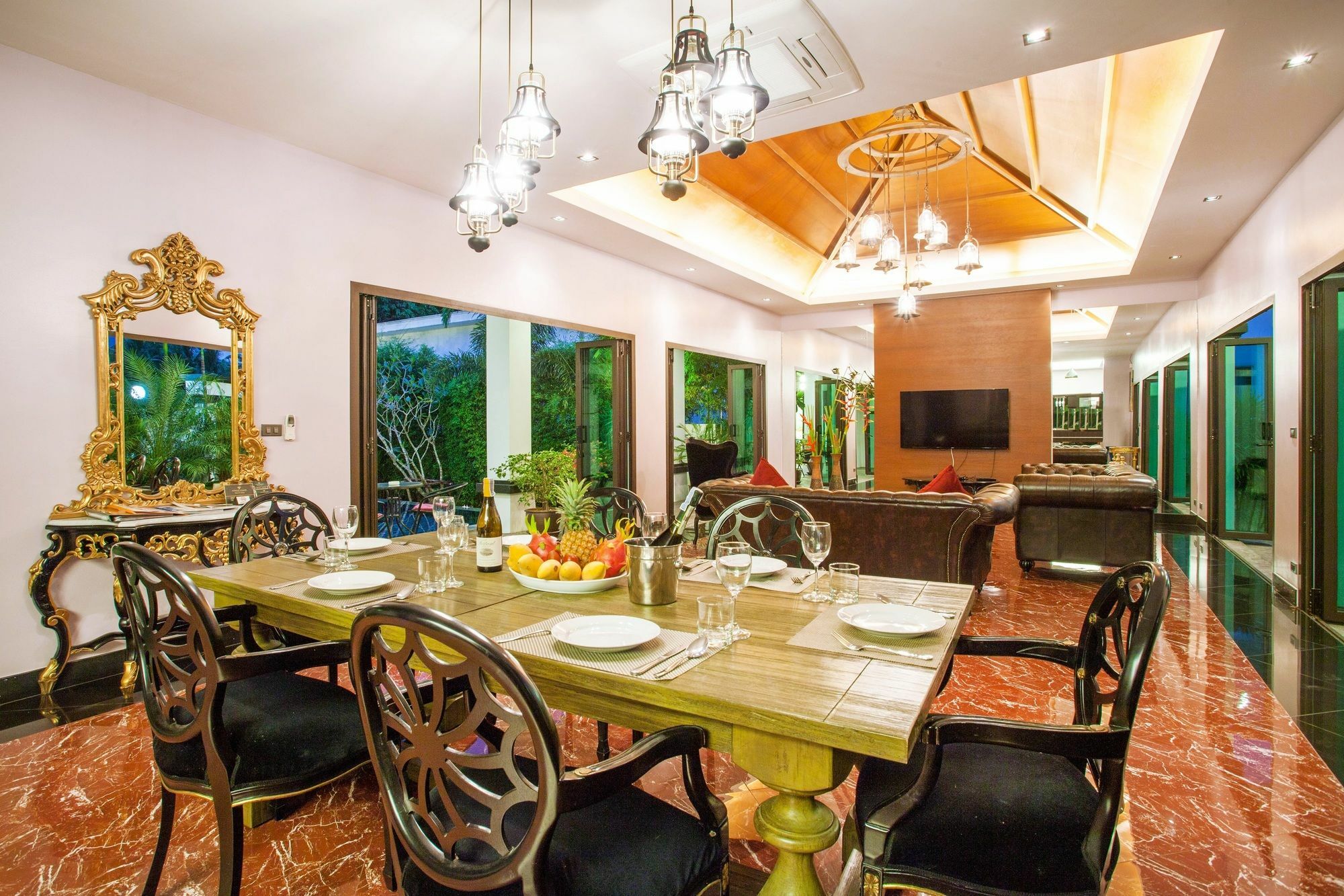 Jewels Villas Phuket Praia de Surin Exterior foto